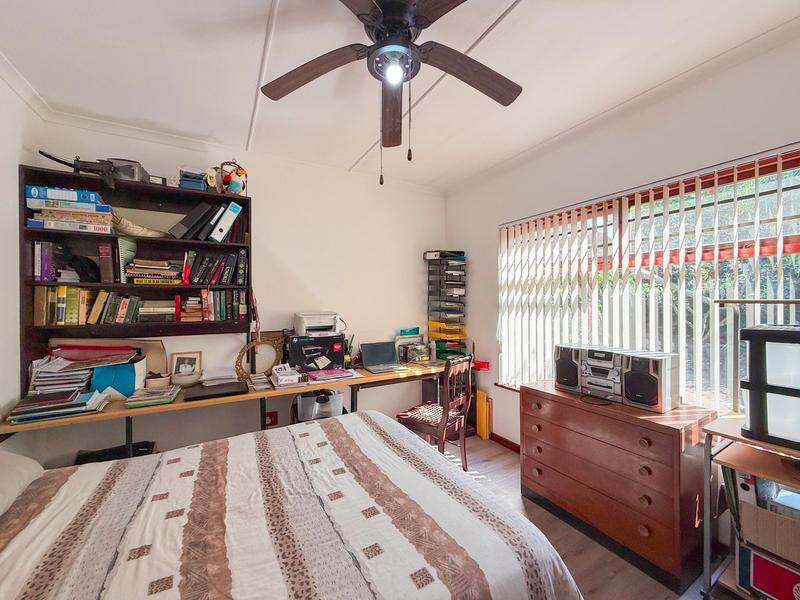 6 Bedroom Property for Sale in Denneoord Western Cape